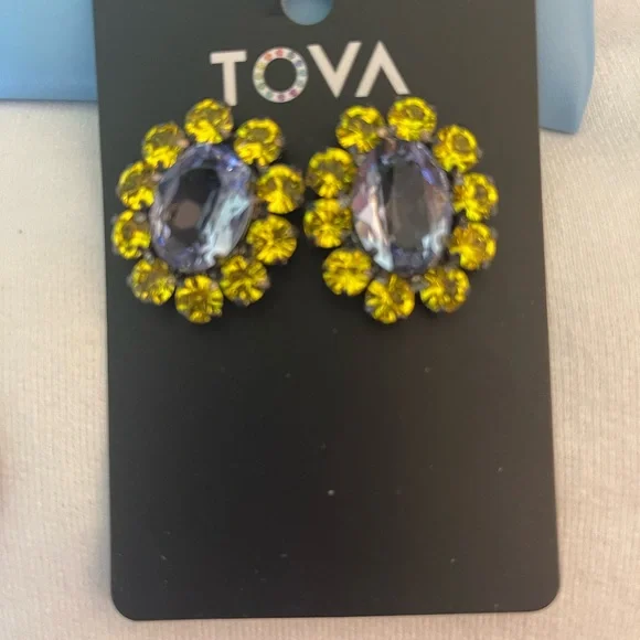 Tova Edith Earrings and Necklace Set - Picture 2 of 4